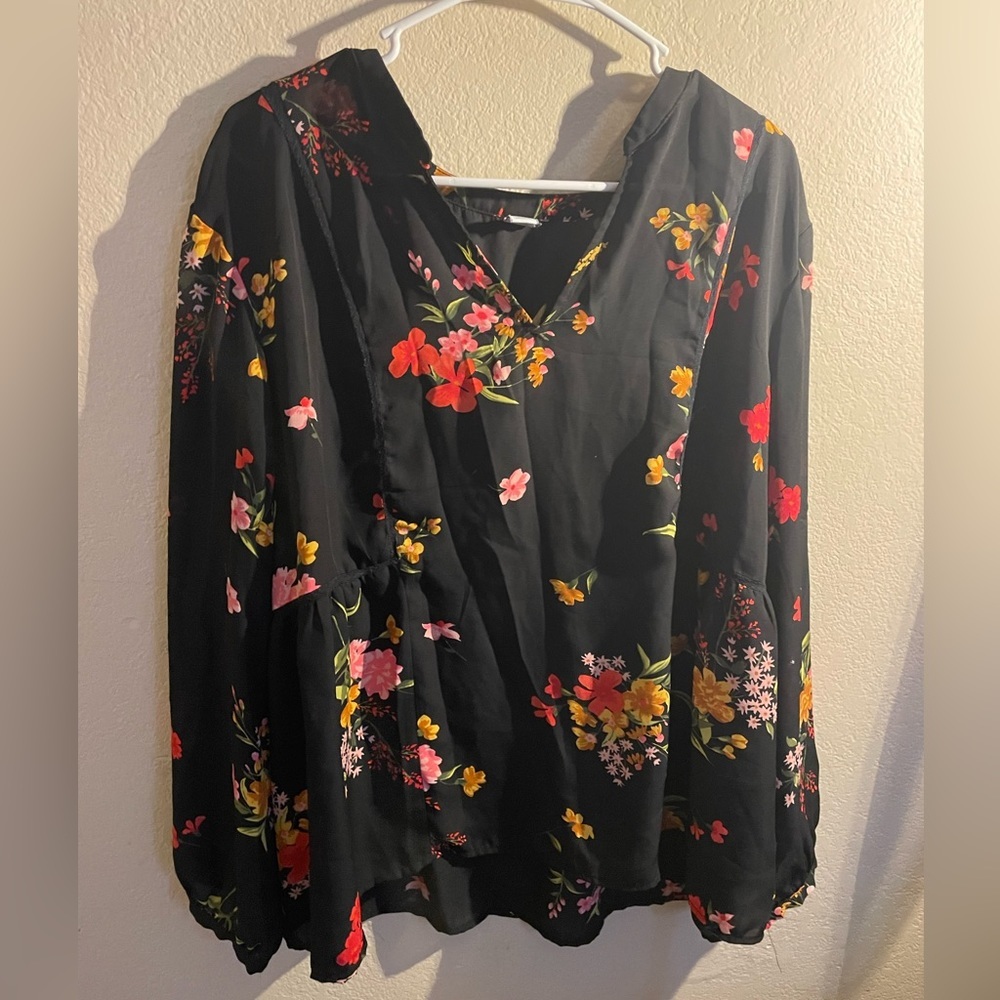 Old Navy Blue /Flowers/women’s dress blouse-XXL